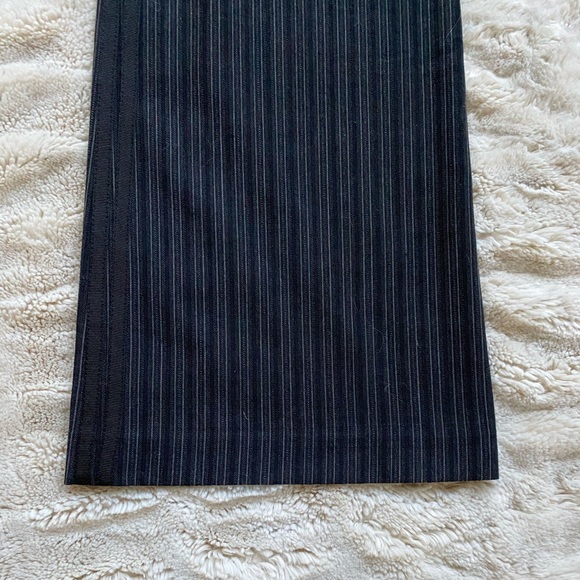 Gorgeous BCBG dress pant w/ double tuxedo stripe - Picture 16 of 16